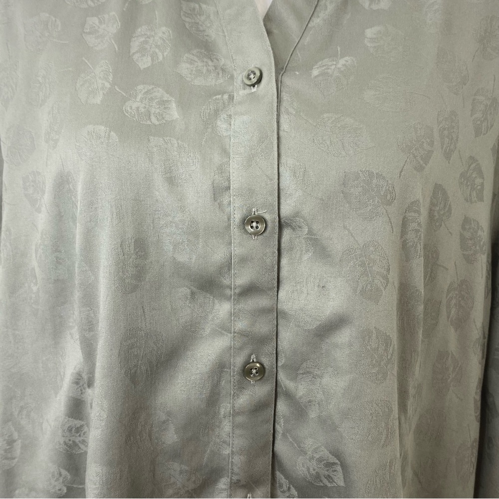 Chico’s Palm Leaf Patterned Button Down Blouse - image 8
